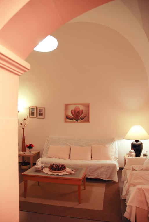 Casa Meravigli Cutrofiano Ngoại thất bức ảnh